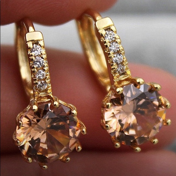 Adrienne Jewelry - 4CT SS &GF W/White Sapphire & Champagne S 🥂 🍾